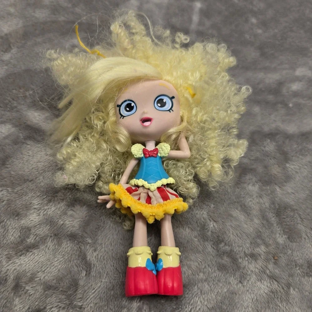 Shopkins Shoppies Popette Doll Blonde Curly Hair Moose Toys Yellow Blue Red 5.5